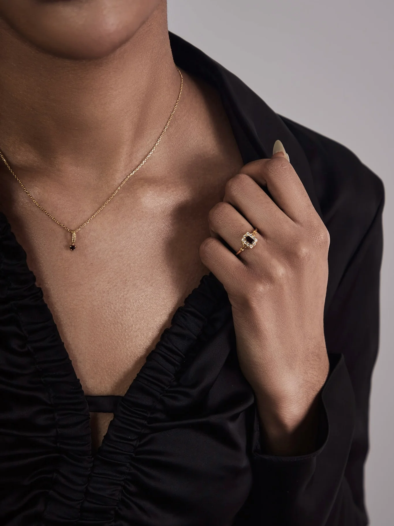 Adeline Garnet Ring - Image 11