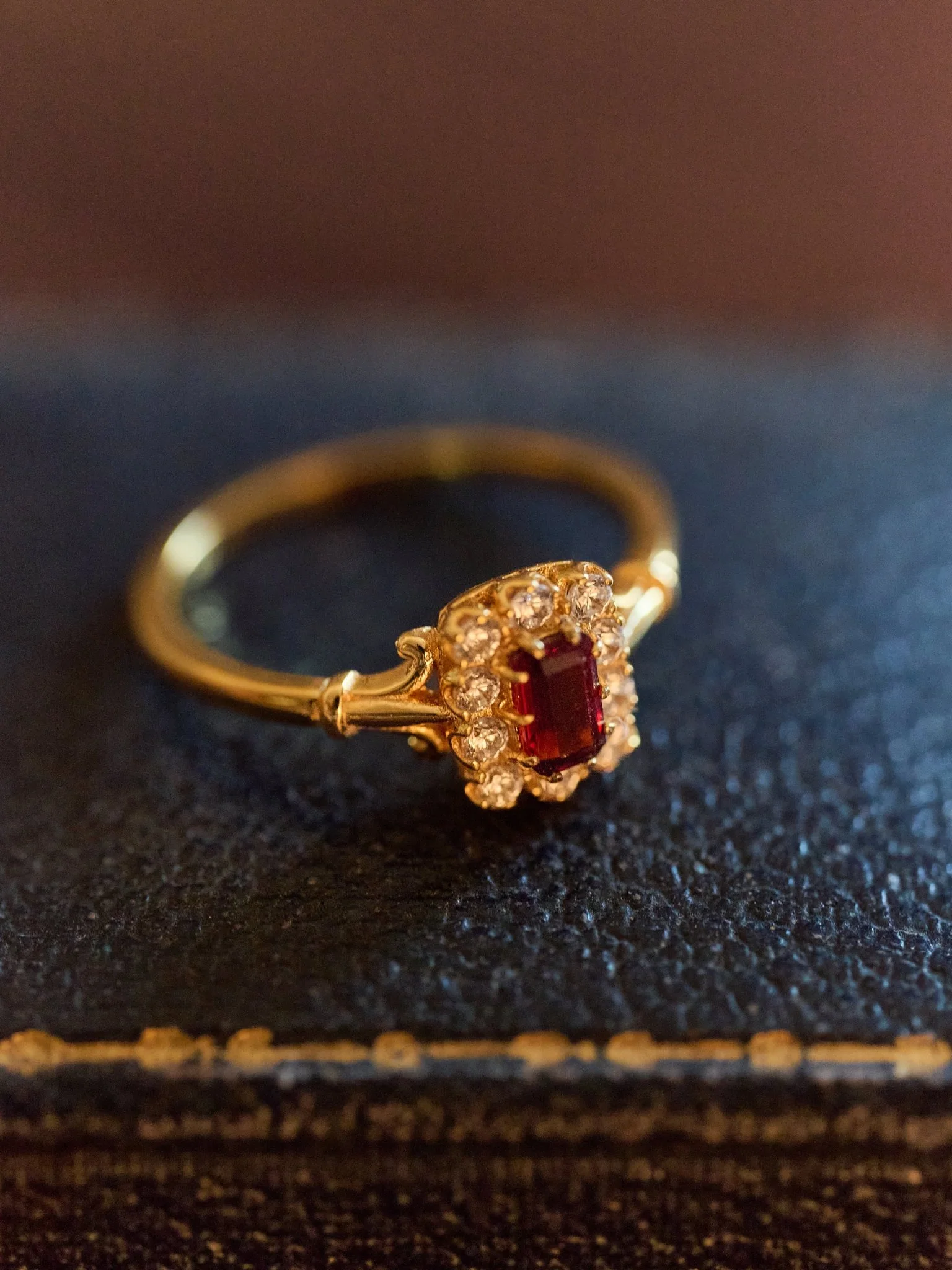 Adeline Garnet Ring - Image 9
