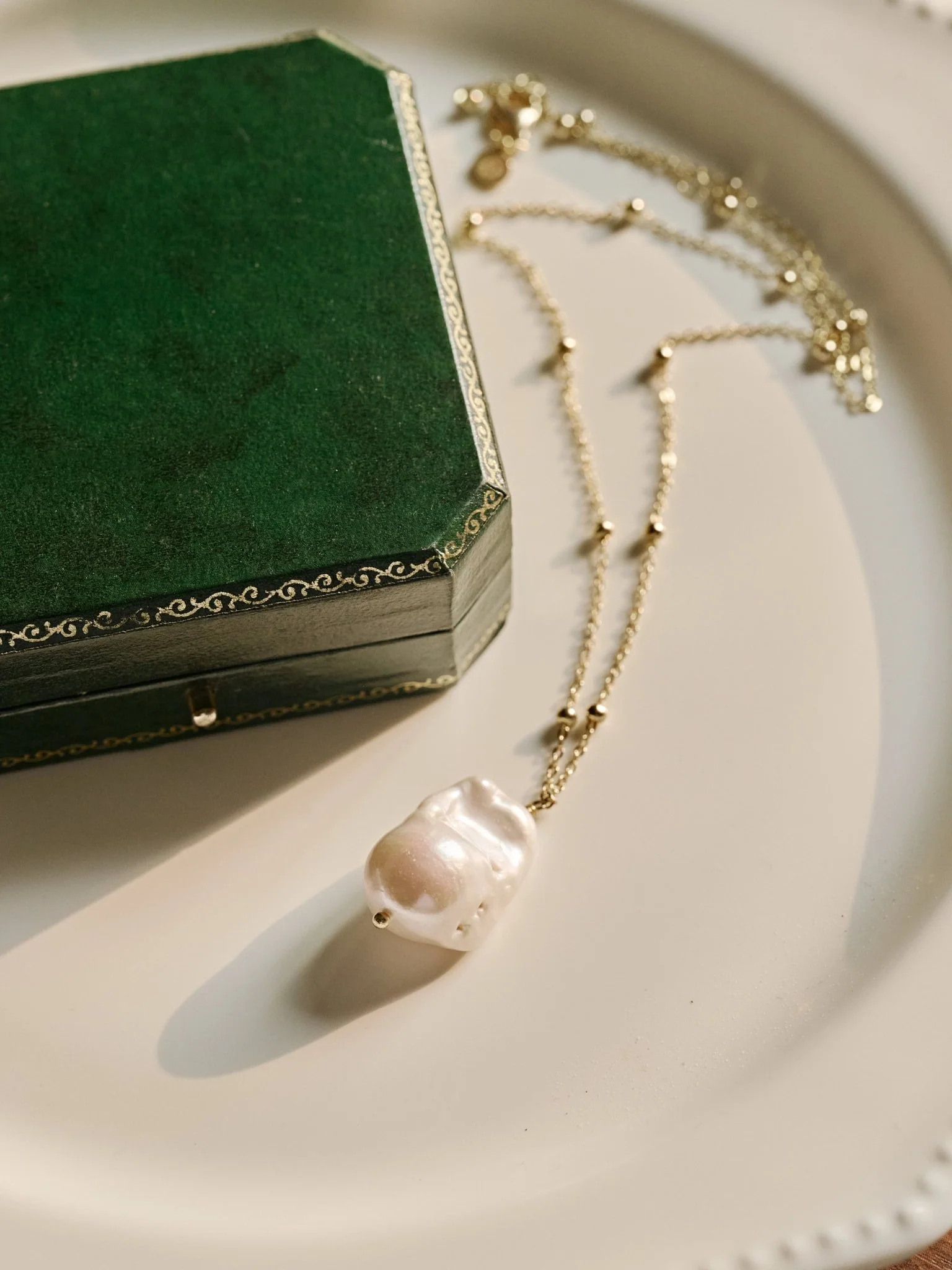 Anastasia Pearl Necklace - Image 3
