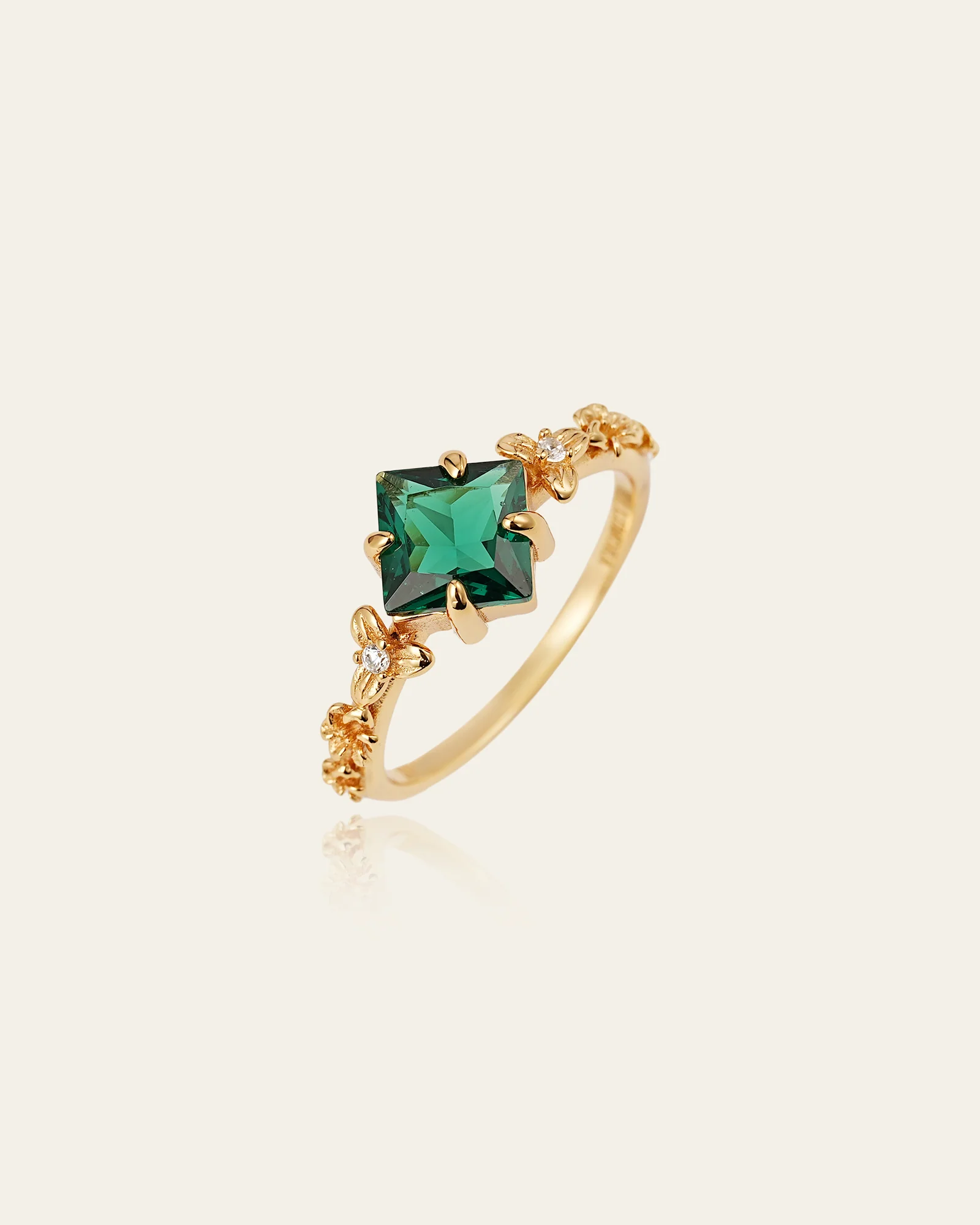 Atelier Émeraude Ring