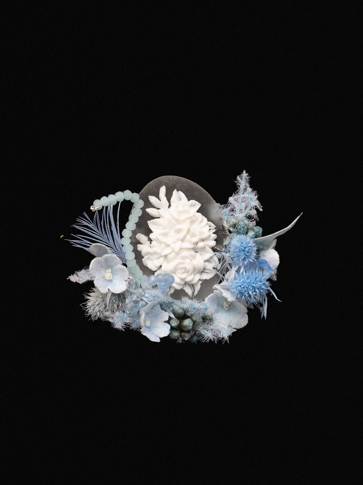 Winteersweet Birth Flower Corsage Ring - Image 2