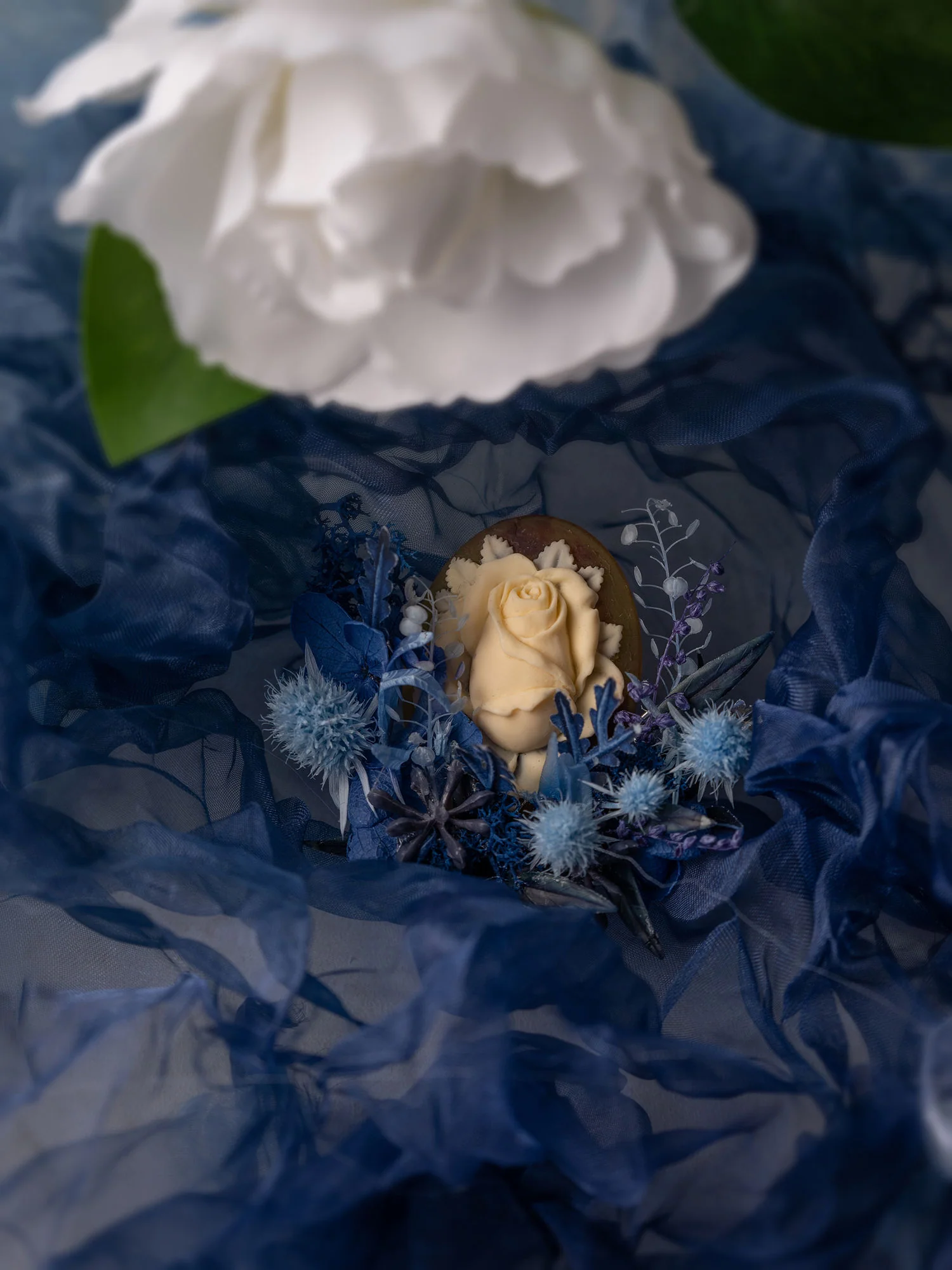 Camellia Birth Flower Corsage Ring - Image 3
