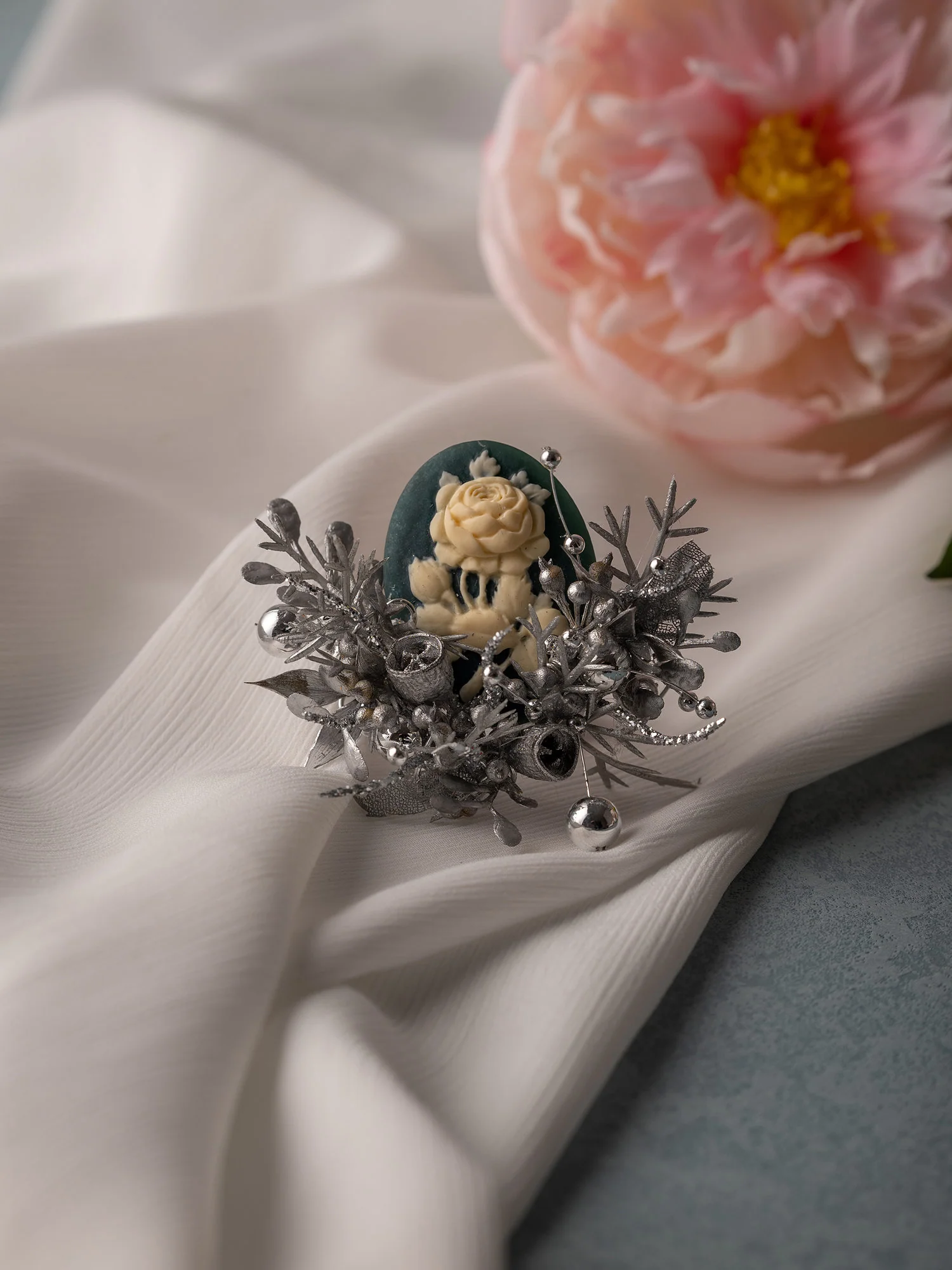 Cotton Rose Hibiscus Birth Flower Ring - Image 3