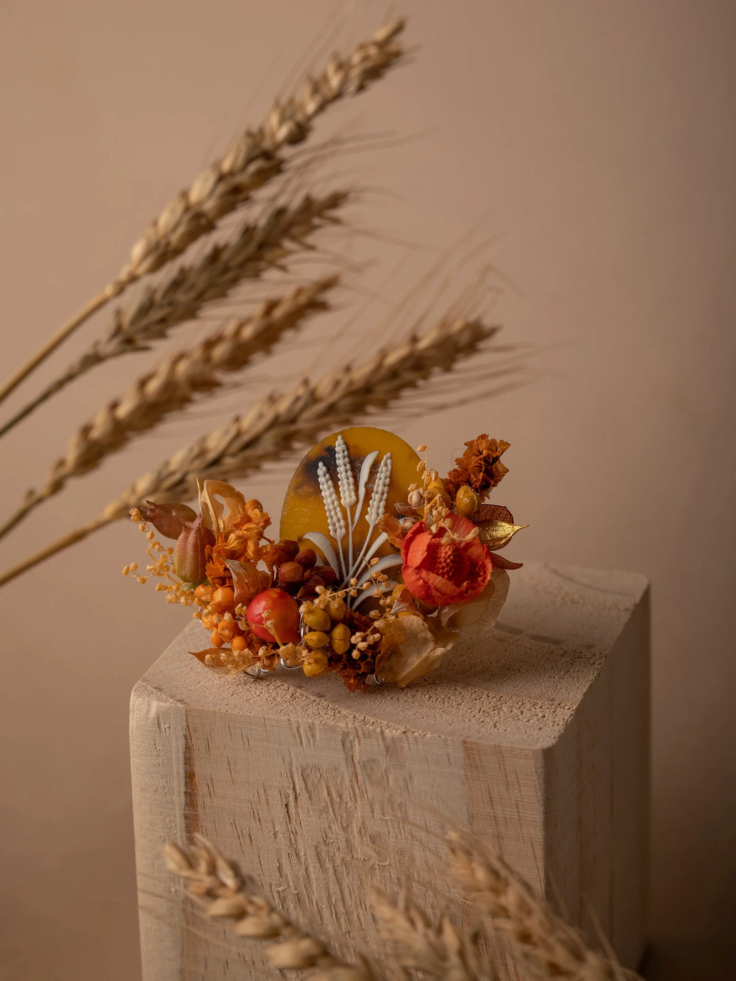 Wheat Birth Flower Corsage Ring - Image 3