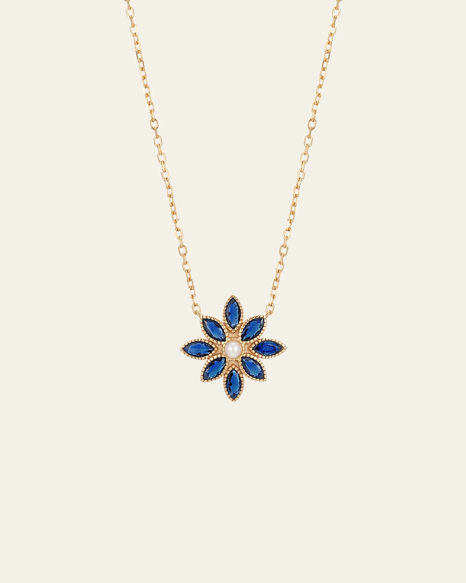 Cámellia Sapphire Pearl Necklace - Image 5