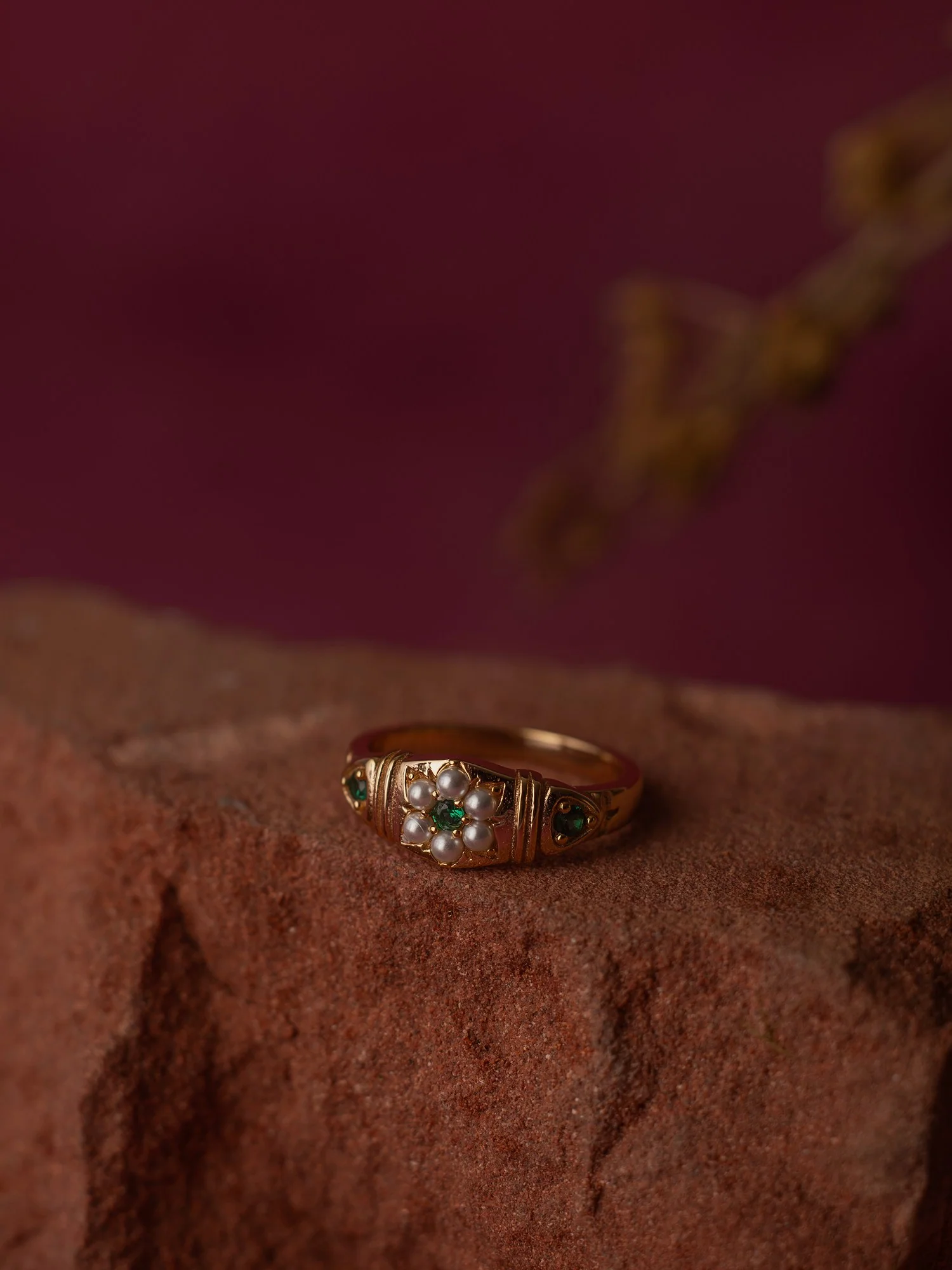 Charlotte Pearl Emerald Ring - Image 5
