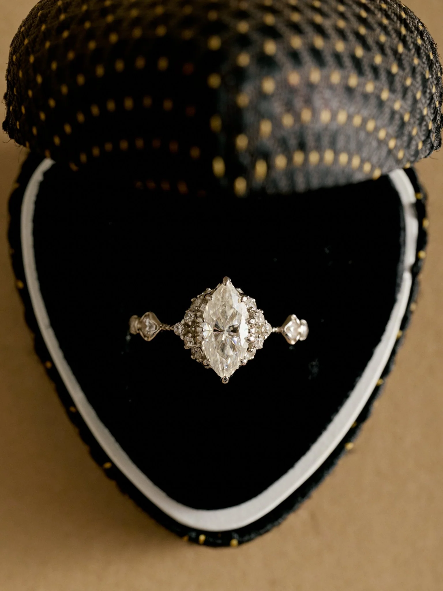 Cupid Moissanite Band - Image 3