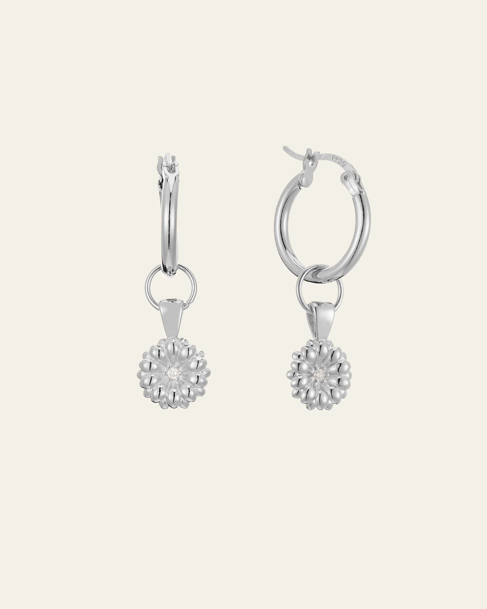 Elsa Daisy Diamond Earrings - Image 4