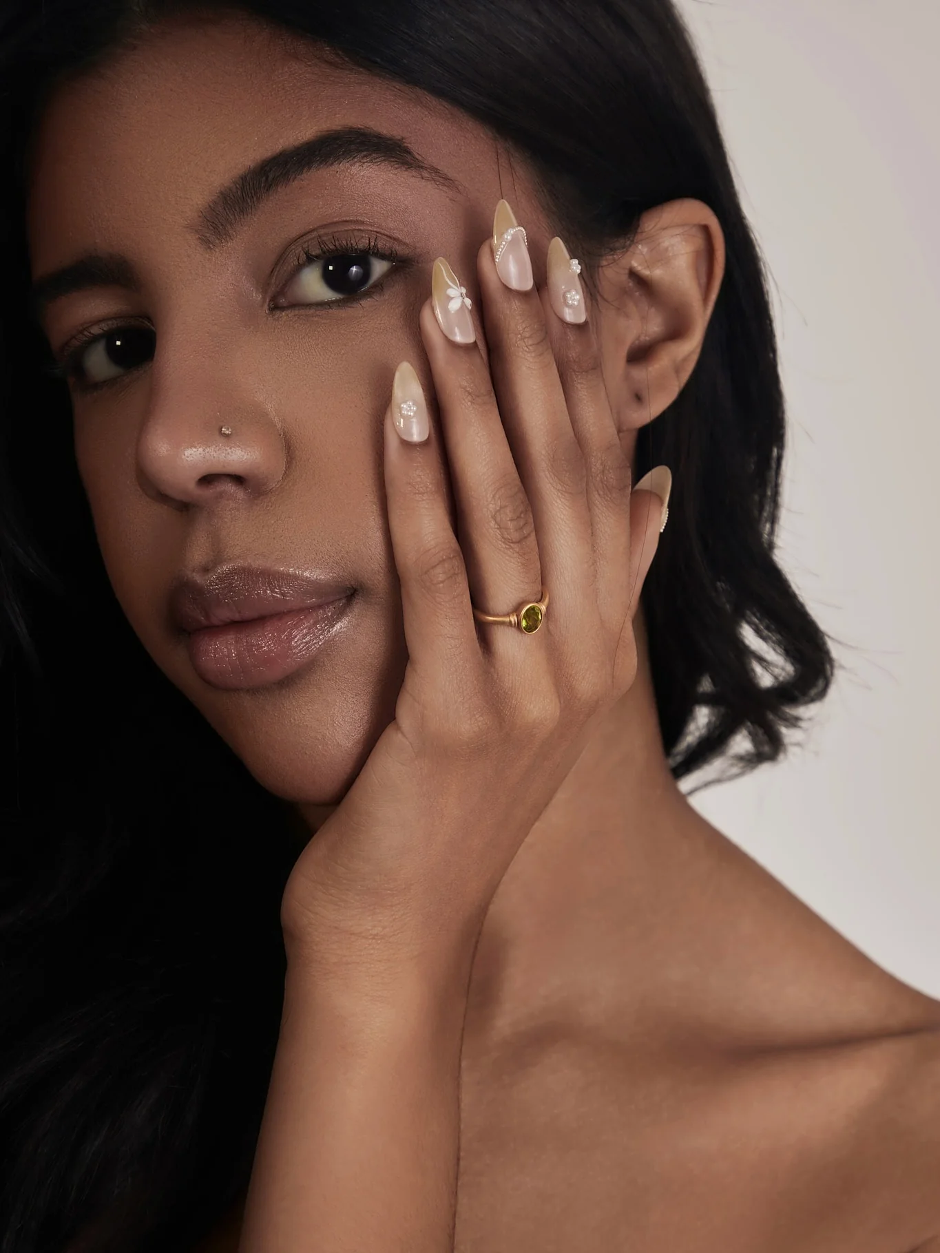Eden Peridot Ring - Image 3