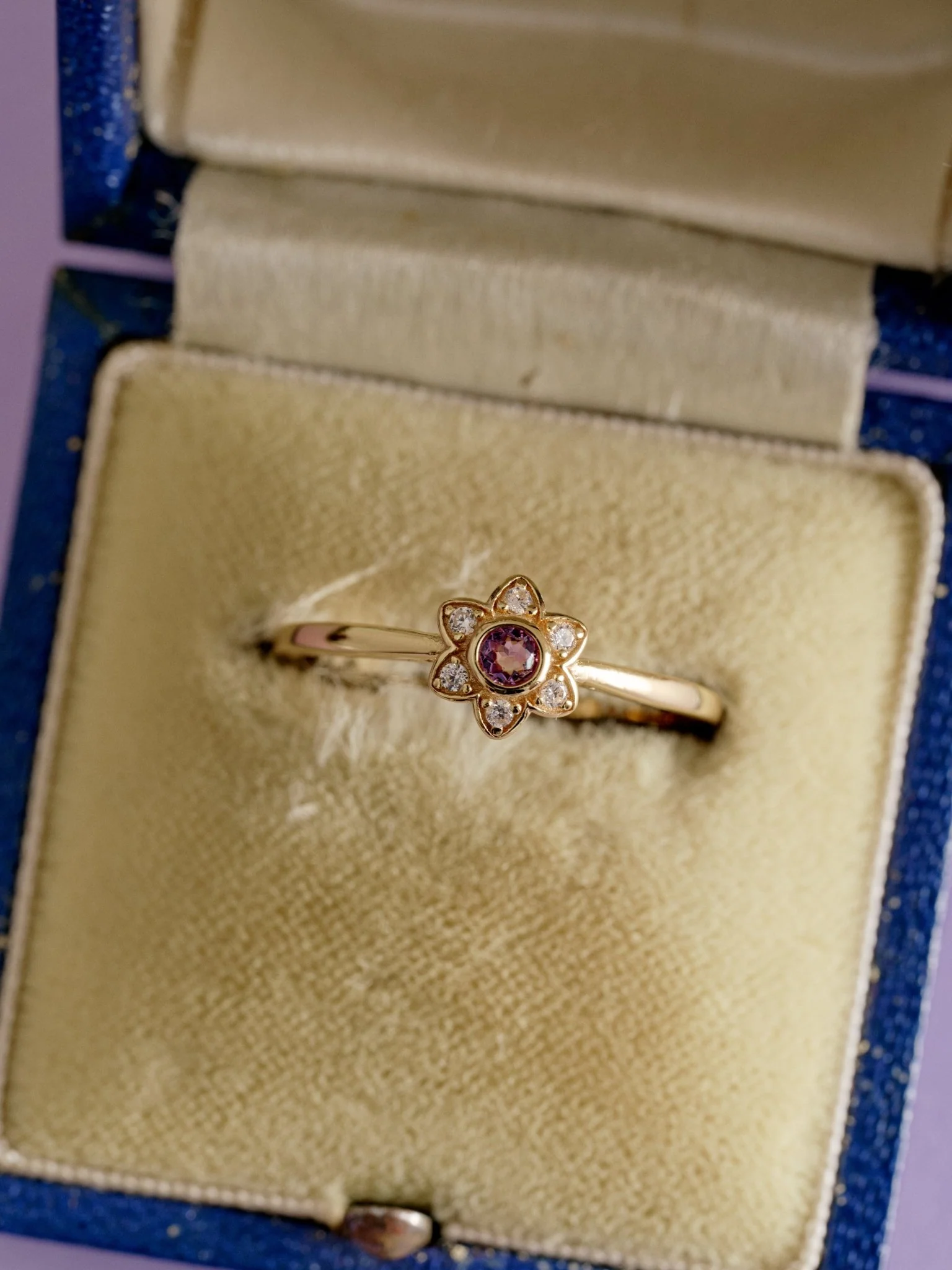Fleur Lumiere Amethyst Ring