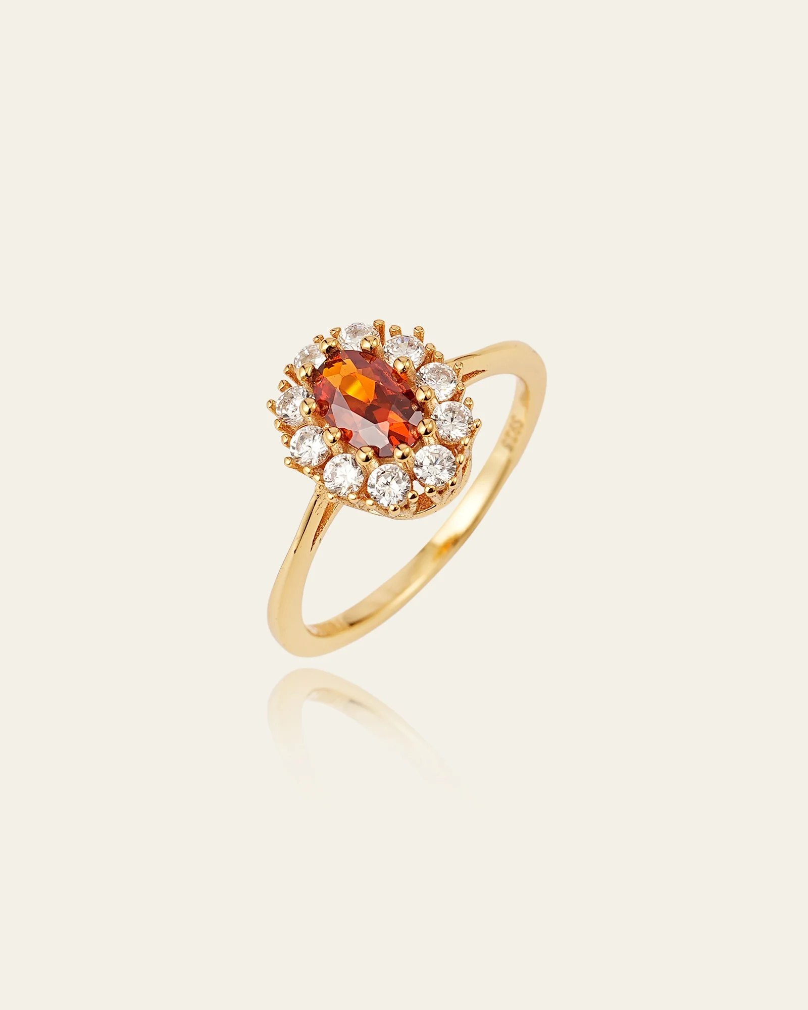 Garnet Couronne Ring