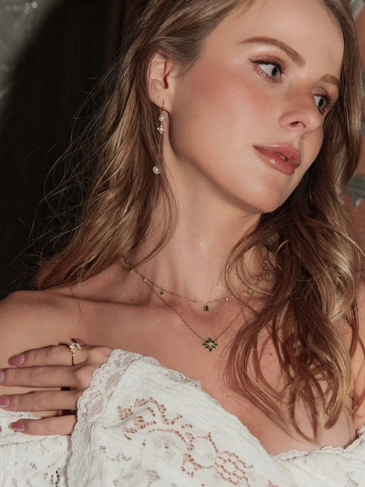Moren Emerald Diamond Necklace - Image 3