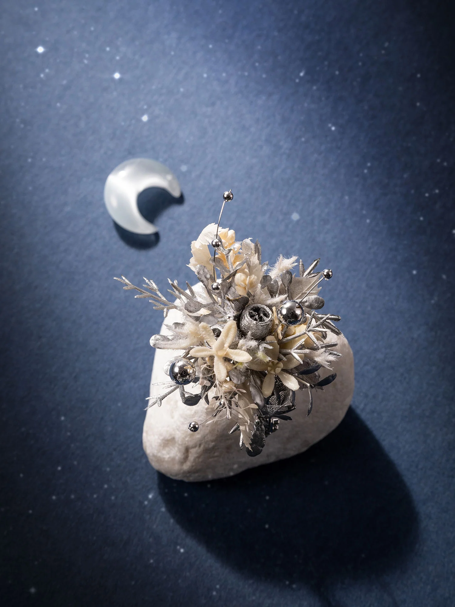 Moon Flower Corsage Ring - Image 4