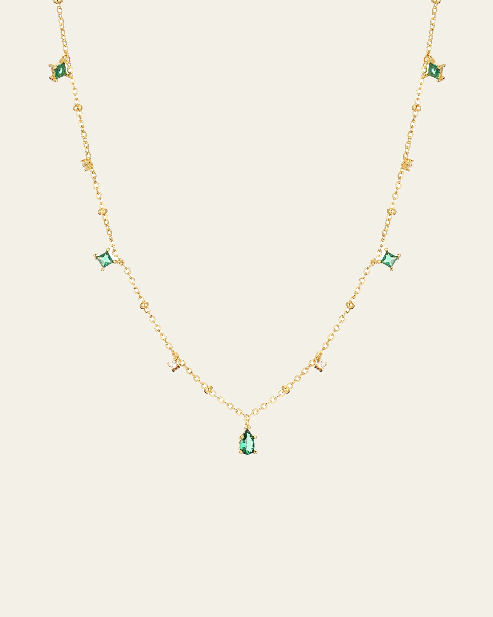 Moren Emerald Diamond Necklace - Image 8