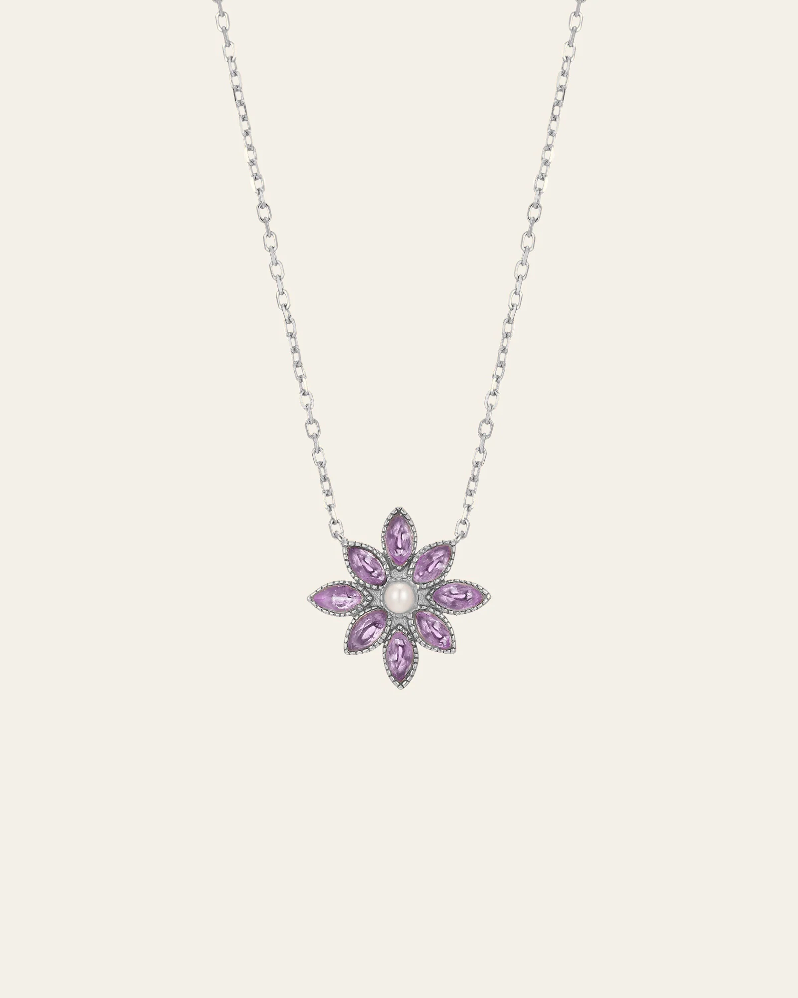 Cámellia Amethyst Pearl Necklace - Image 5