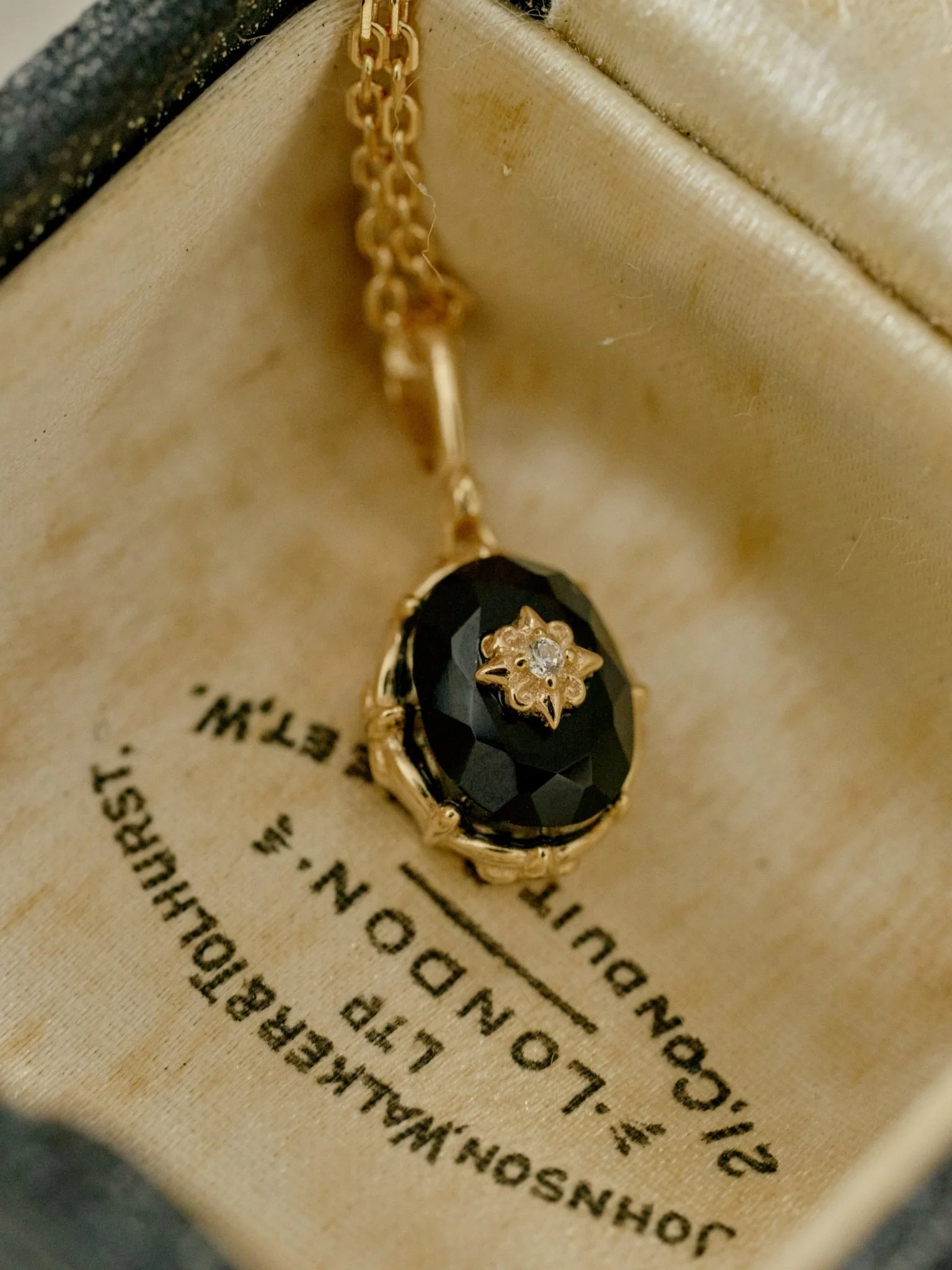 Noir Stella Onyx Necklace - Image 2