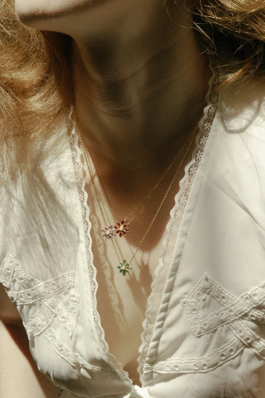 Cámellia Mother of Pearl Necklaces - Image 7