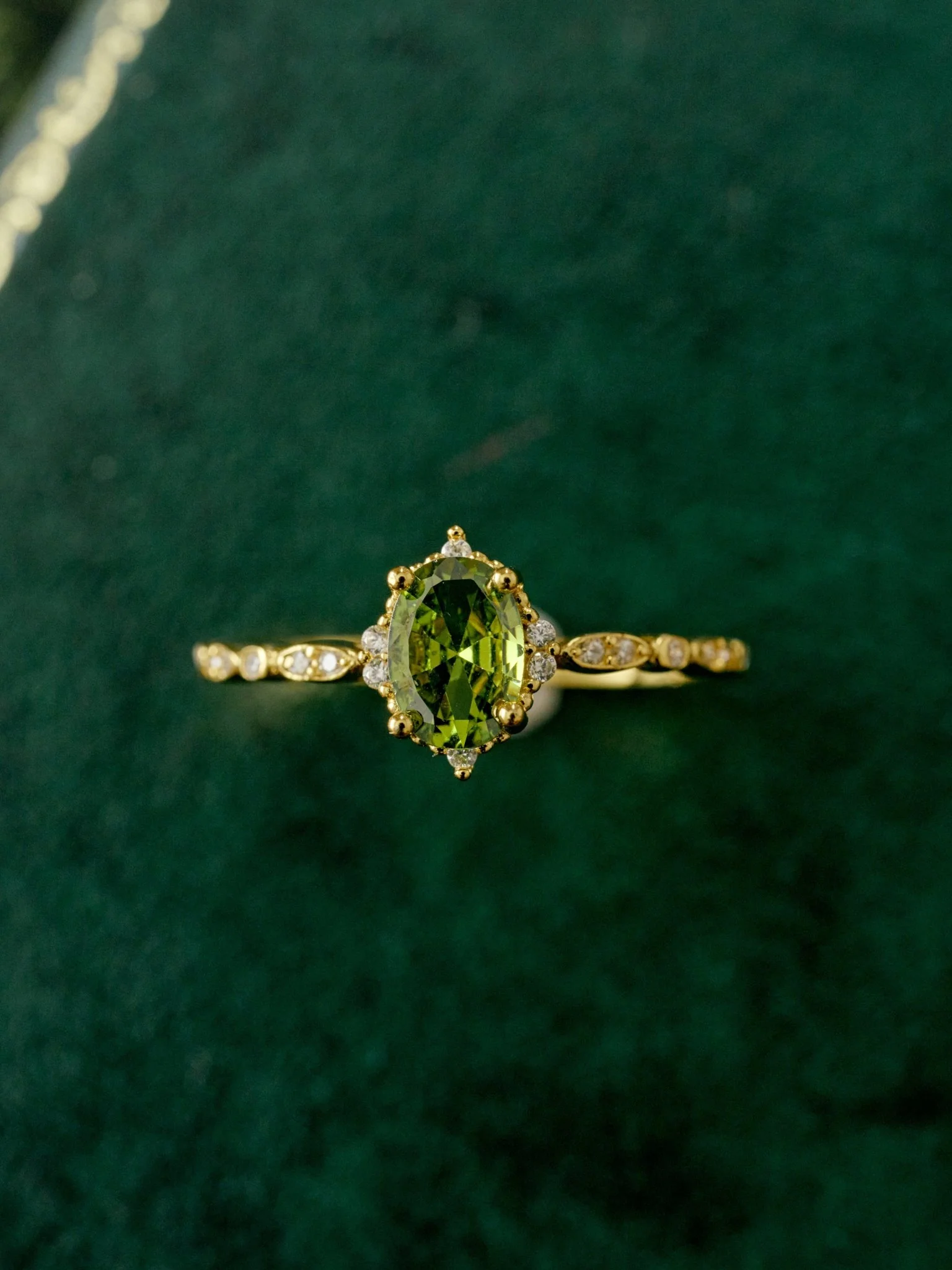 Verdure Peridot Ring - Image 2