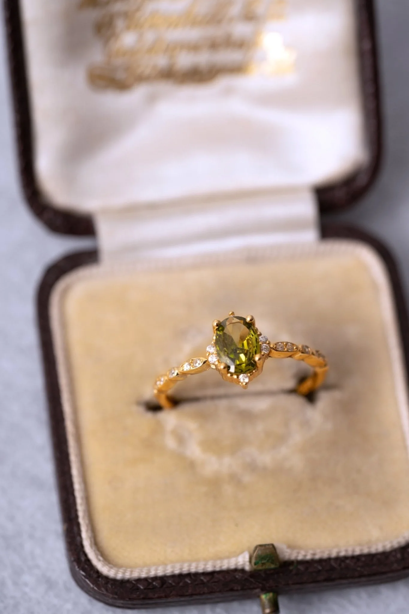 Verdure Peridot Ring - Image 8