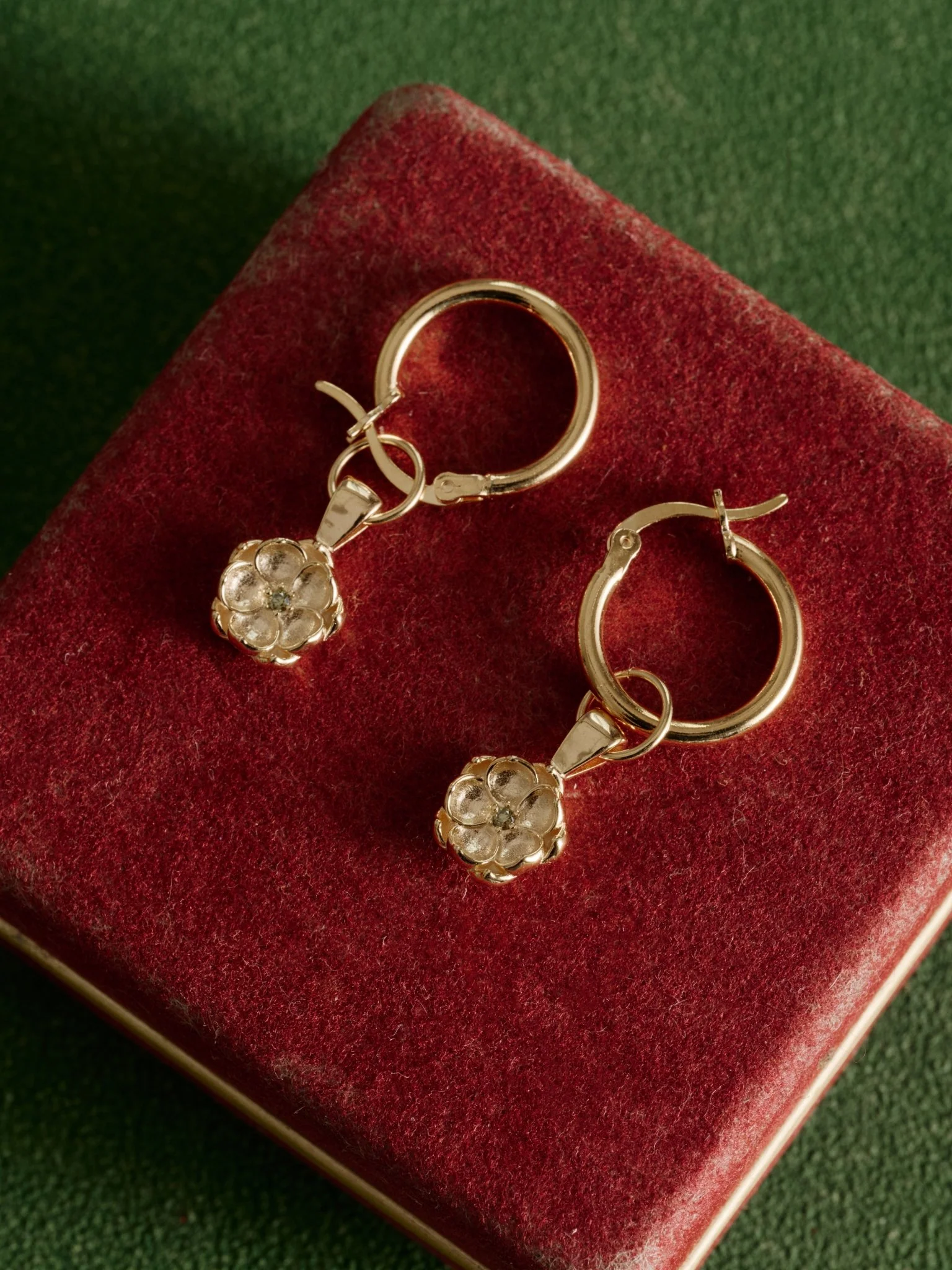 Elsa Poppy Peridot Earrings - Image 10
