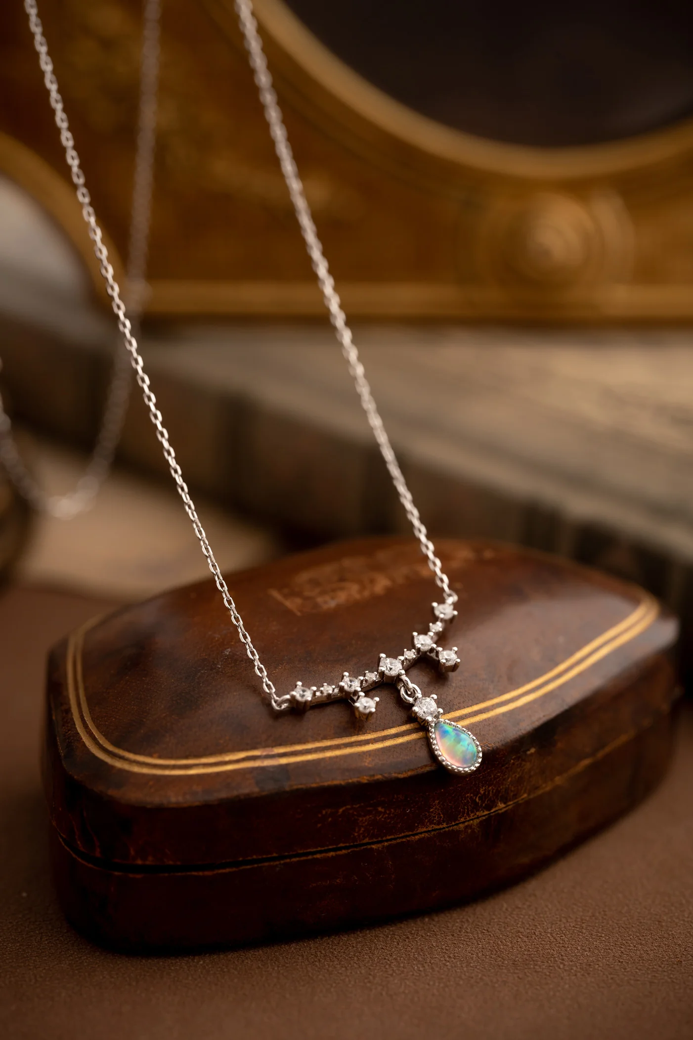 Starlight Opal Jewelry Set - Image 4