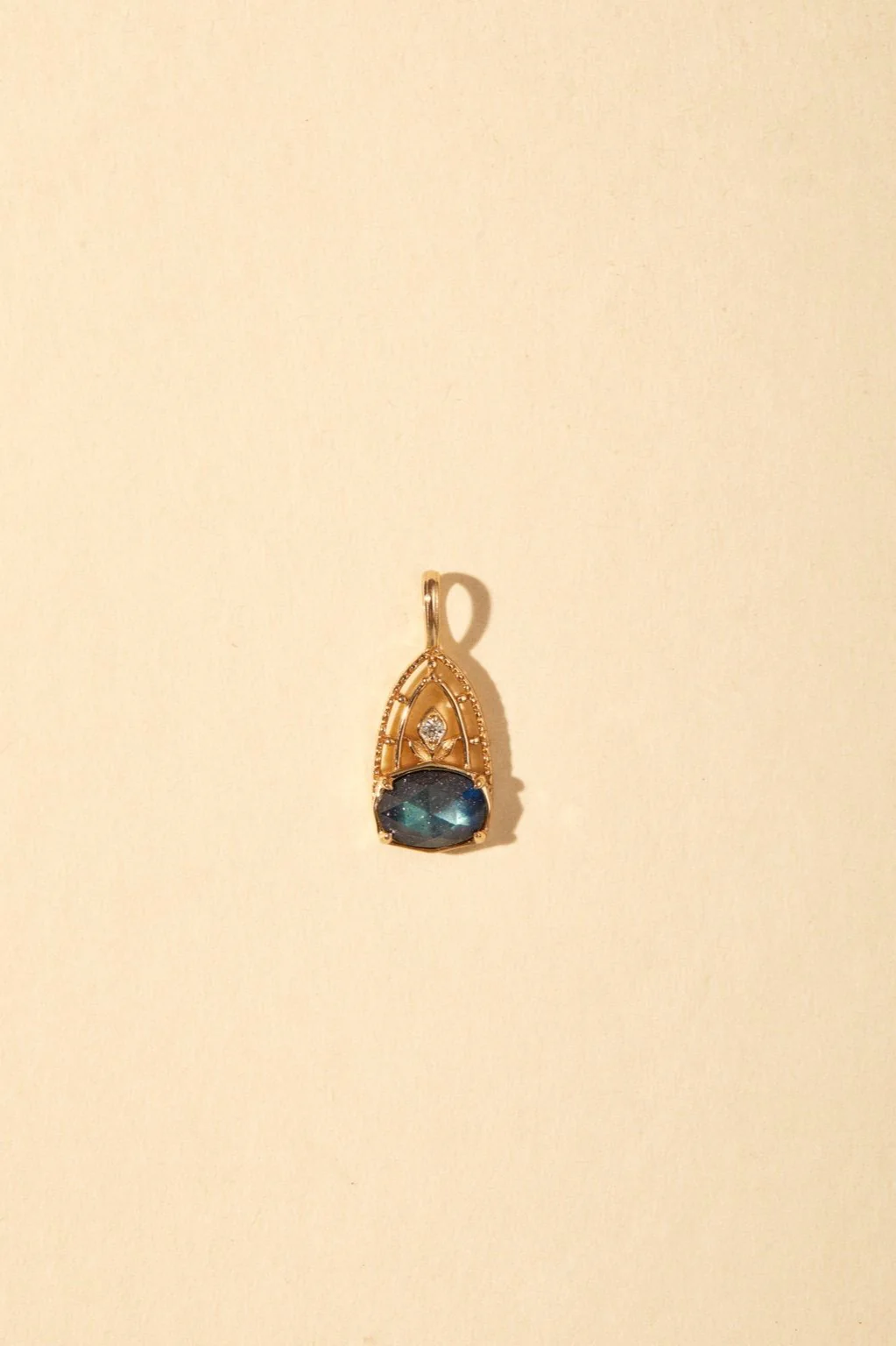 Stellaris Labradorite Necklace - Image 3